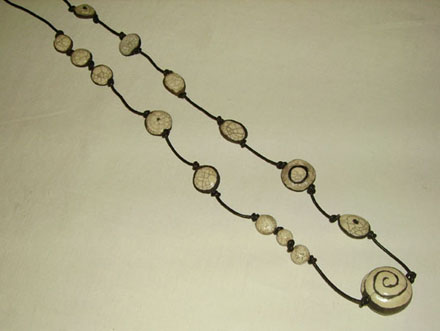monili